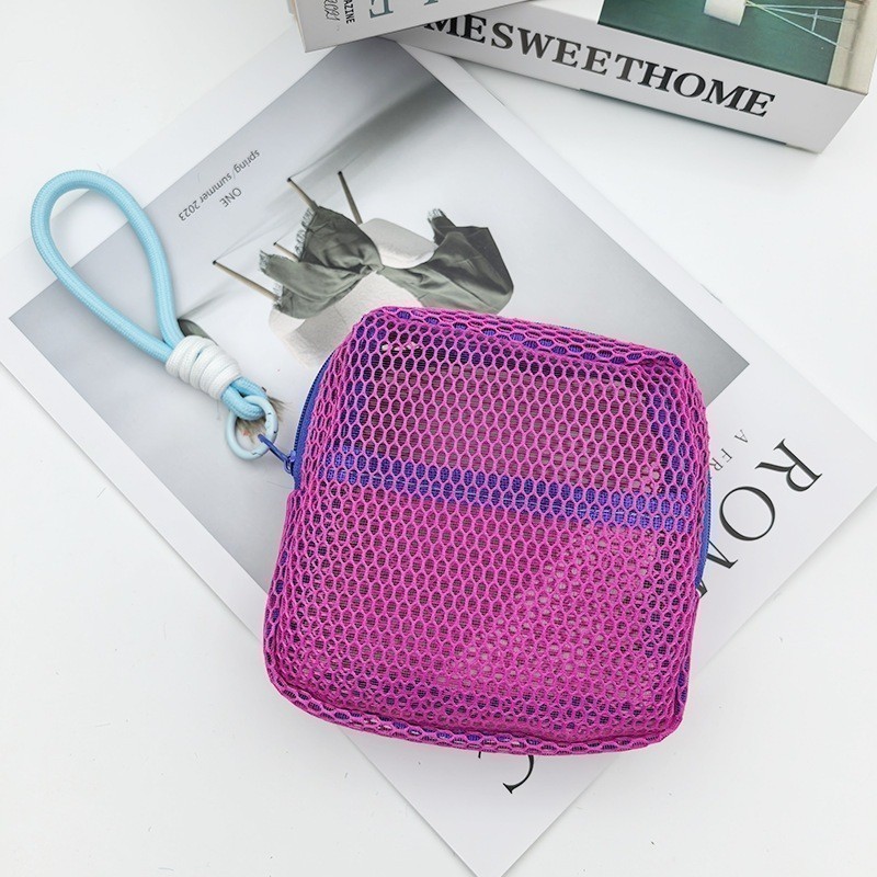 Pouch Jaring Tas Make Up Portable Mini Penyimpanan Alat Kecantikan Anti Jamur Fleksible Dengan Hand Strap